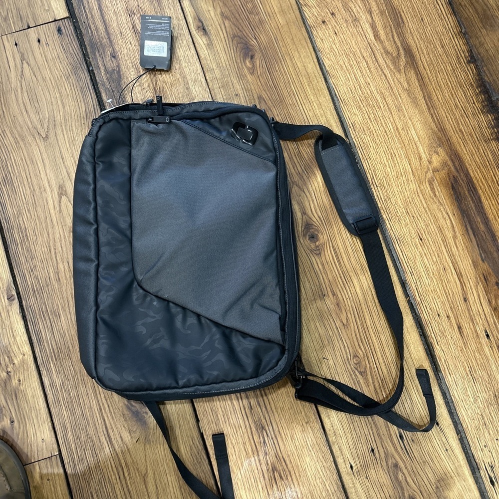 Brand NEW NWT OGIO Convert Pack Dark Gray Travel & Laptop Backpack Retail $89